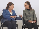 Clara Brugada, jefa de gobierno junto a la presidenta de México, Claudia Sheinbaum en imagen de archivo