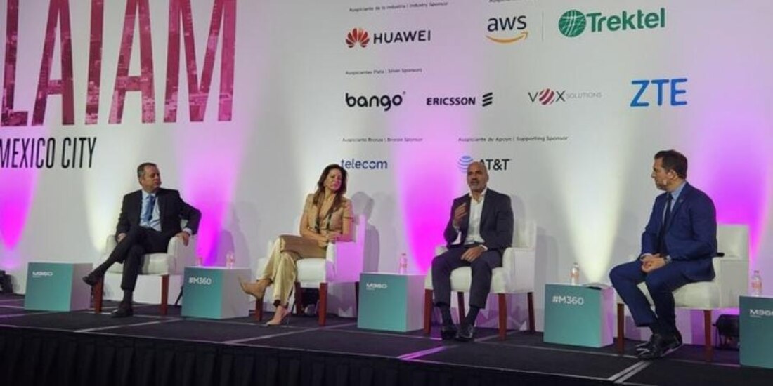 Modelo de negocios de telecomunicaciones no es sustentable, afirman expertos.