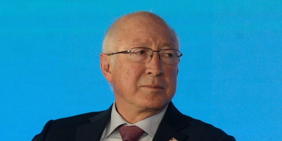 México colaboró en infiltración a 'Los Chapitos', revela Ken Salazar.
