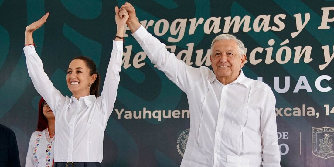 Claudia Sheinbaum y el Presidente Andrés Manuel López Obrador, ayer en Yauhquemehcan, Tlaxcala.