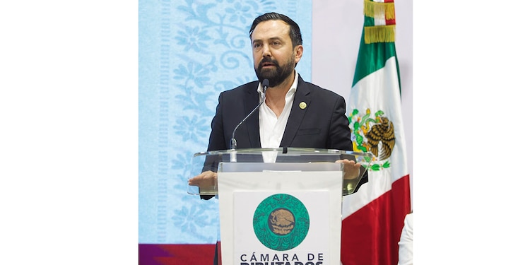 Arturo Ávila Anaya, diputado federal de Morena, en la presentación de “Legislativa del Pueblo”, conferencias del grupo parlamentario de Morena, en foto de archivo.
