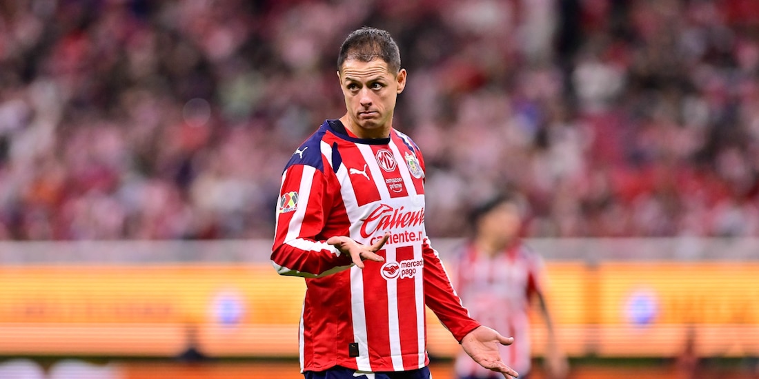 Javier 'Chicharito' Hernández mandó un misterioso mensaje acerca de su futuro.