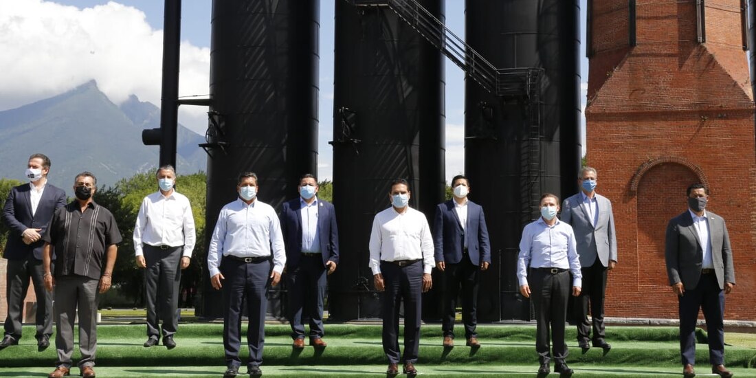 Los gobernadores de Coahuila, Durango, Colima, Tamaulipas, Jalisco, Michoacán, Nuevo León y Guanajuato.