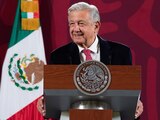 López Obrador bromeó sobre su estado de salud en Palacio Nacional, ayer.