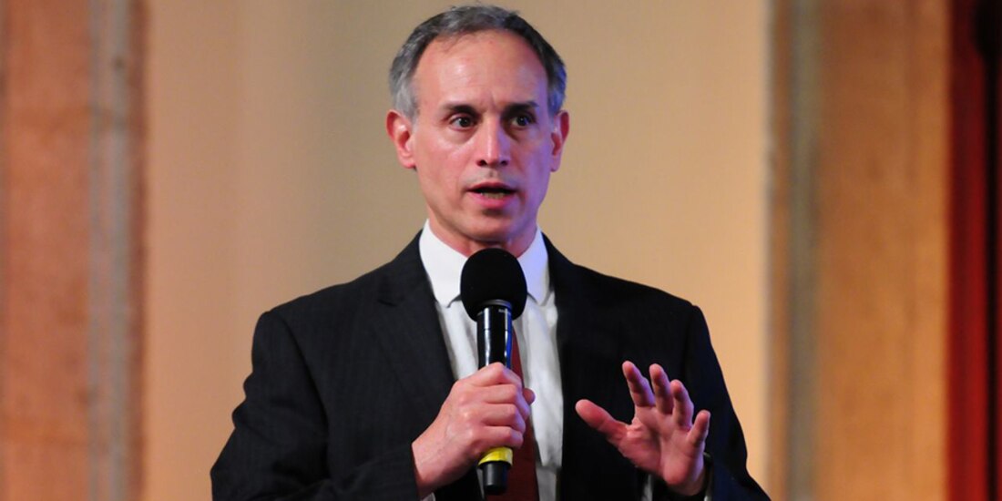 Hugo López-Gatell exhortó a la población a presentar denuncia en caso de que le condicionen la vacunación contra COVID-19.