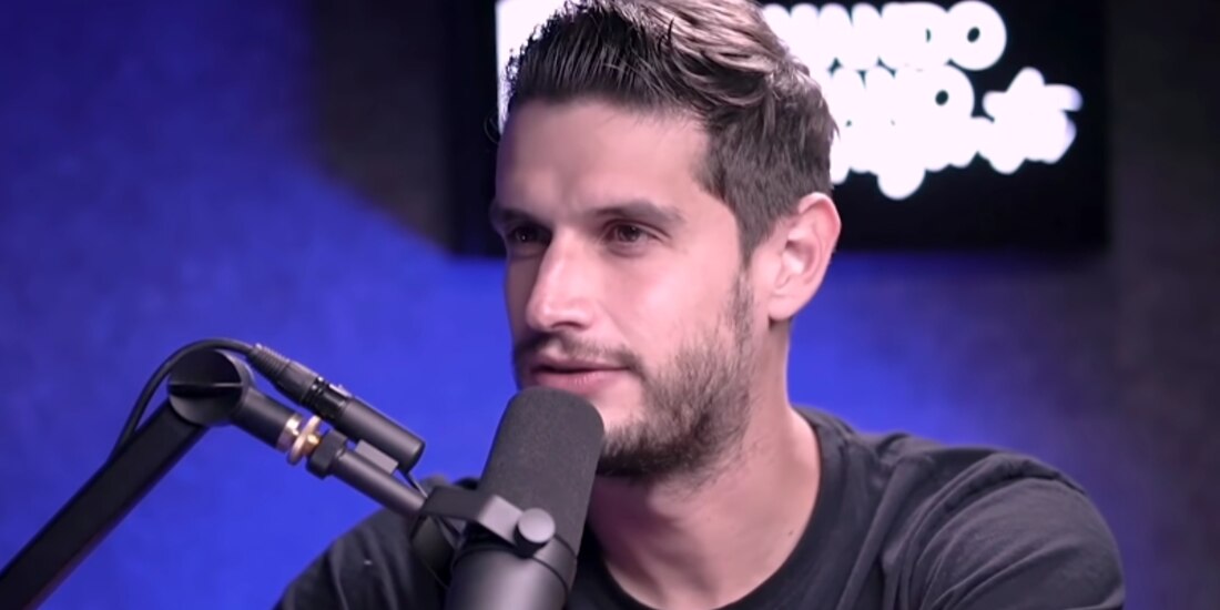 Adrián Marcelo explica porqué no se dedicó a la psicología.