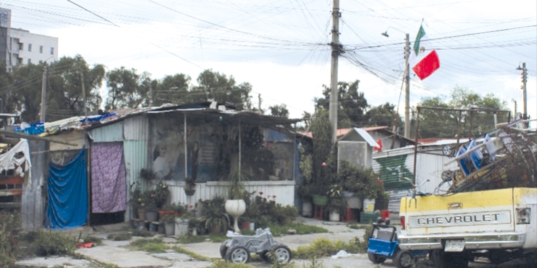 Casas de lámina de los damnificados del sismo de 1985, ayer.