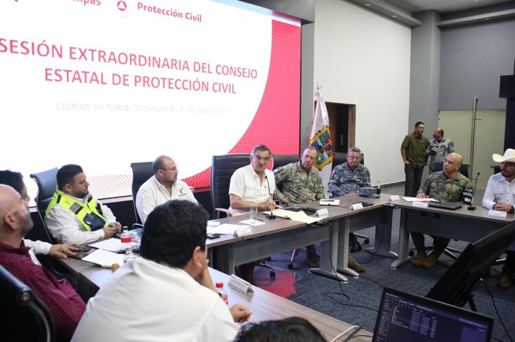 Sesión extraordinaria del Consejo Estatal de Protección Civil ante la tormenta tropical "Barry".