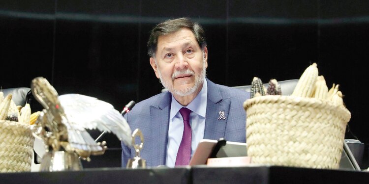 El presidente de la Mesa Directiva del Senado, Gerardo Fernández Noroña, ayer, en sesión vespertina.