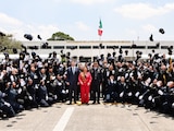 Al centro, la Jefa de Gobierno, Clara Brugada Molina, y el titular de la SSC, Pablo Vázquez Camacho.