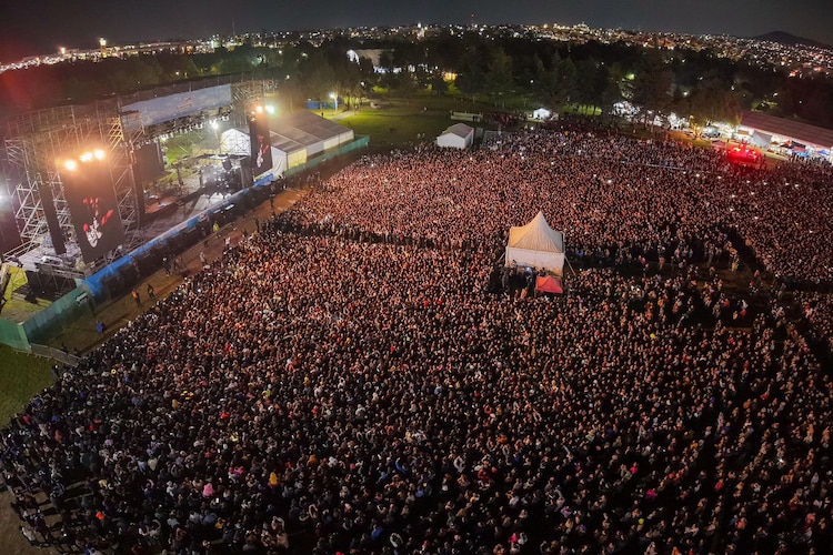Siddhartha y Lila Downs encabezan el Festival Atmósfera Mundialista en Tecámac como parte de la estrategia cultural federal.