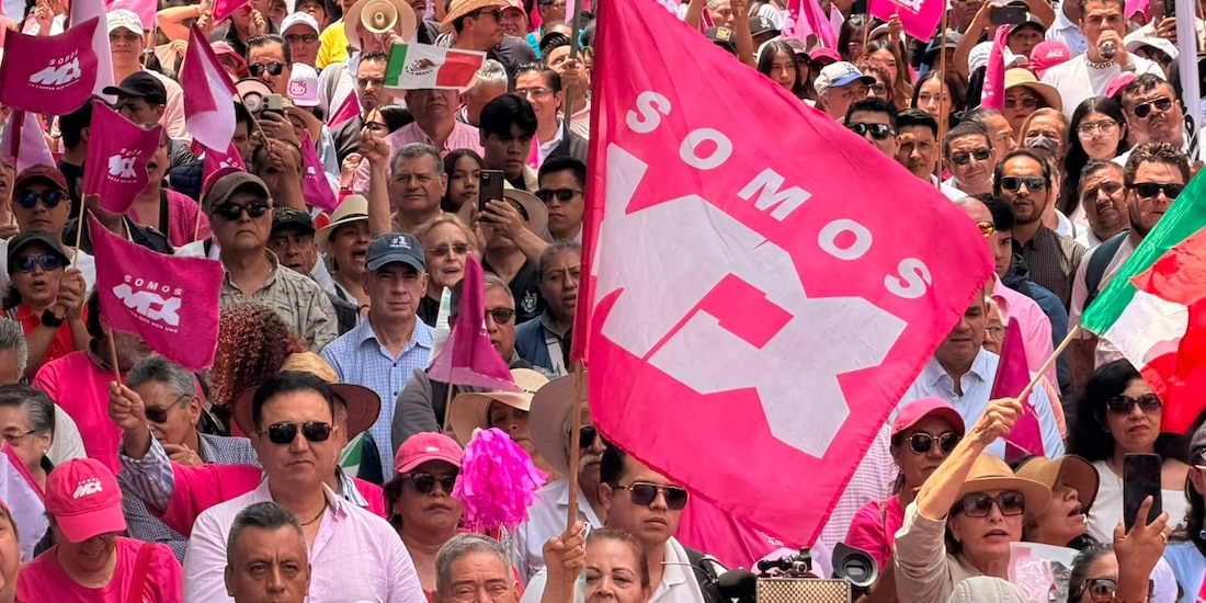 Celebración del partido Somos en el Monumento a la Revolución, el 28 de junio de 2026.