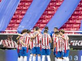 Jugadores de Chivas, previo a uno de los duelos de la actual camapaña.