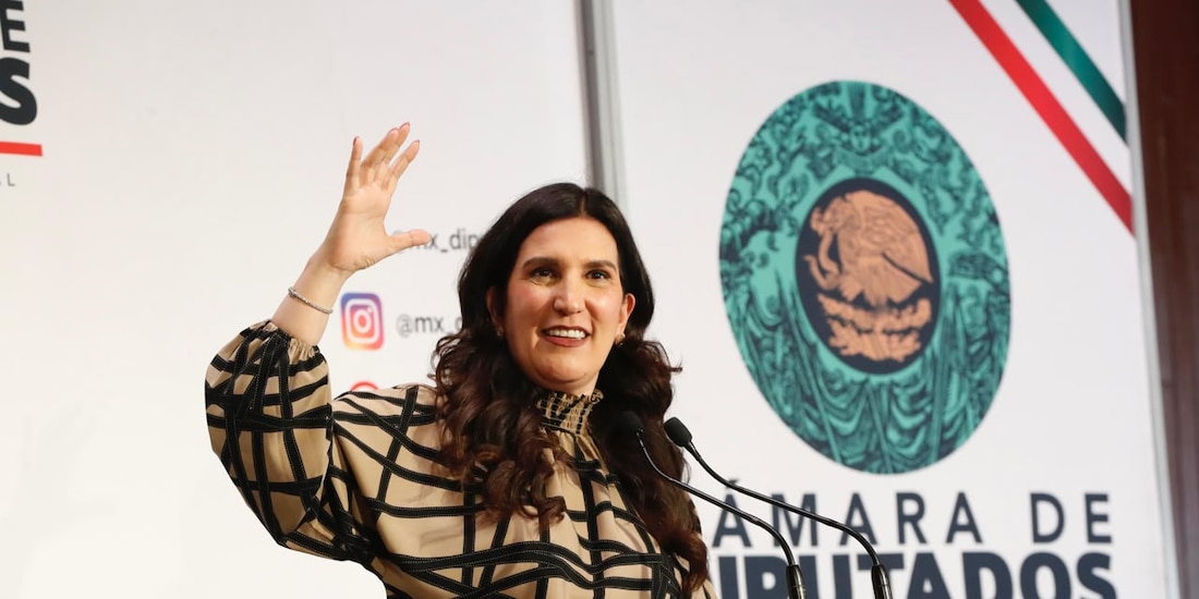 Kenia López Rabadán, presidenta de la Mesa Directiva de la Cámara de Diputados