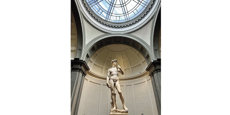 EL DAVID es la pieza central de la Galería de
la Academia.