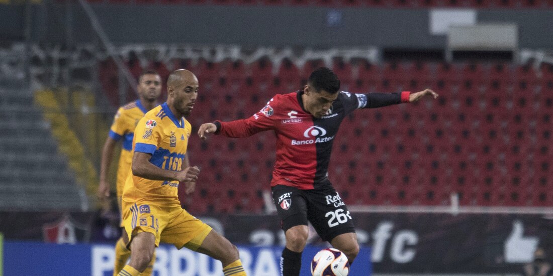 Atlas y Tigres disputaron en el Estadio Jalisco el único partido de este sábado en la Liga MX.