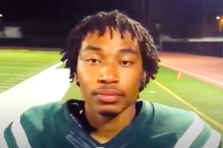 Tamura jugaba fútbol americano, según autoridades.