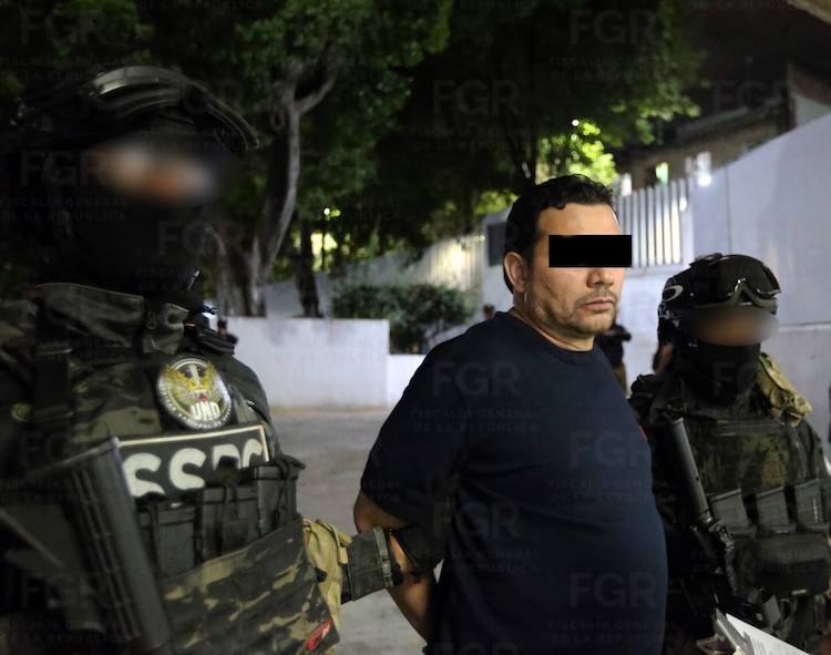 Ramón "N", alias "El R1", es identificado como presunto líder de "Los Rs", célula vinculada al CJNG.