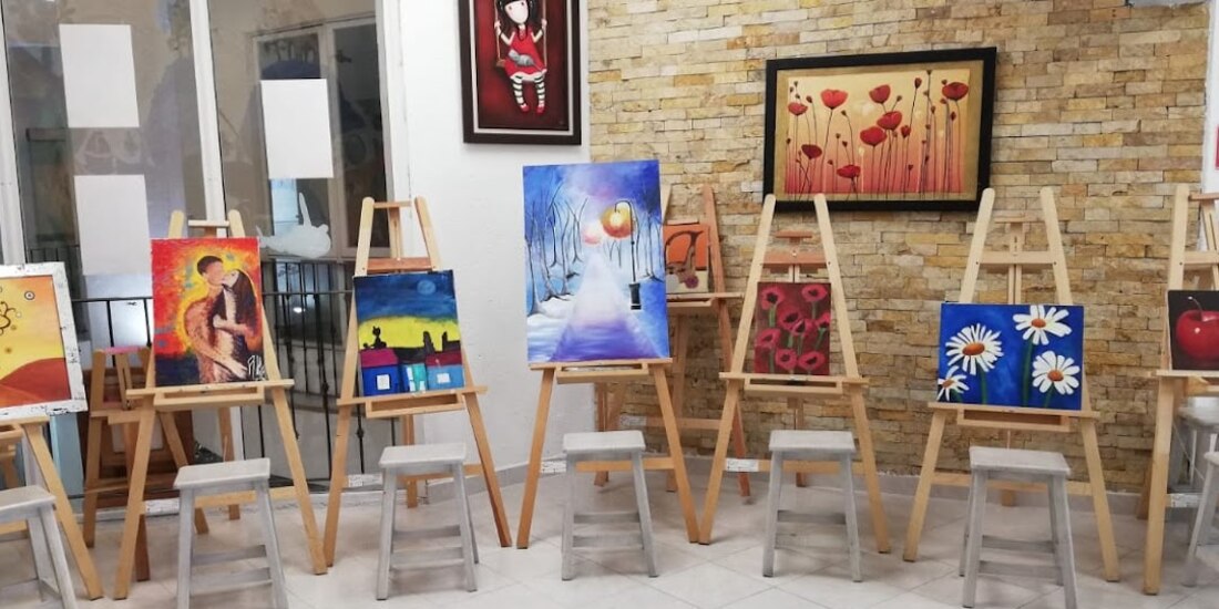 Exposición de artes gráficas.