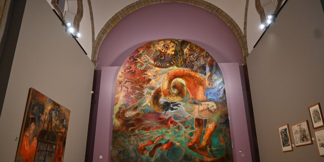 Xerxes (1972-1985), de Vlady, conforma el último núcleo temático de la exhibición.