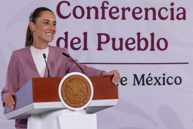 Claudia Sheinbaum este viernes en conferencia de prensa.