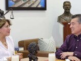 Rutilio Escandón felicita a Delfina Gómez por su toma de protesta como gobernadora del Edomex.