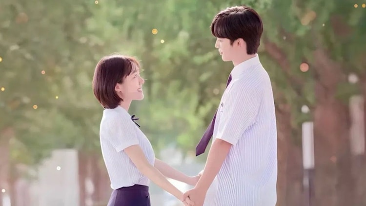 Un amor tan hermoso cuenta la historia de Chen Xiaoxi y su vecino Jiang Chen.