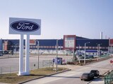 Ford también sale de Rusia ante ataques de éste hacia Ucrania.