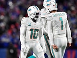 Jugadores de los Dolphins celebran un touchdown contra los Bills, en la Semana 15 de la NFL, el pasado 17 de diciembre.