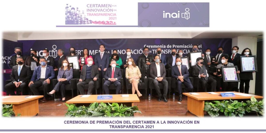 Reconocen proyectos ganadores del Certamen a la Innovación en Transparencia 2021.