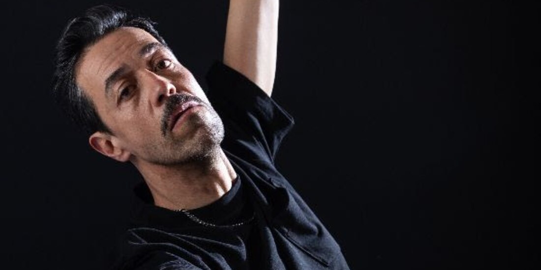 El también productor, en una sesión de fotos.