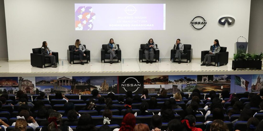 Nissan Mexicana conmemoró el primer panel de “Mujeres Nissan en Manufactura: Desafiando paradigmas”.