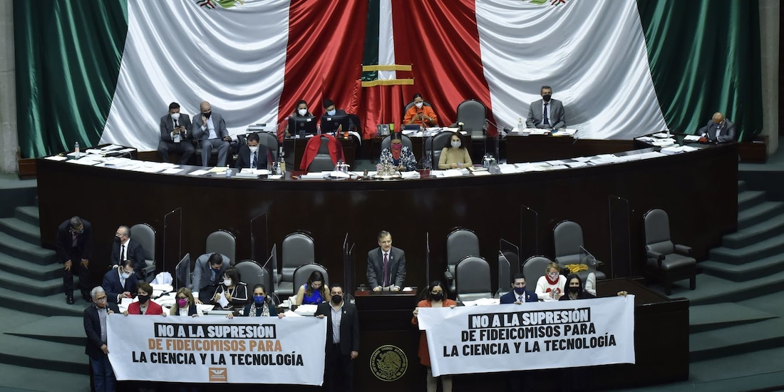 Protestas en la Cámara de Diputados