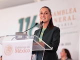 La Presidenta Claudia Sheinbaum encabezó la 116 Asamblea General Ordinaria del IMSS en Puebla.