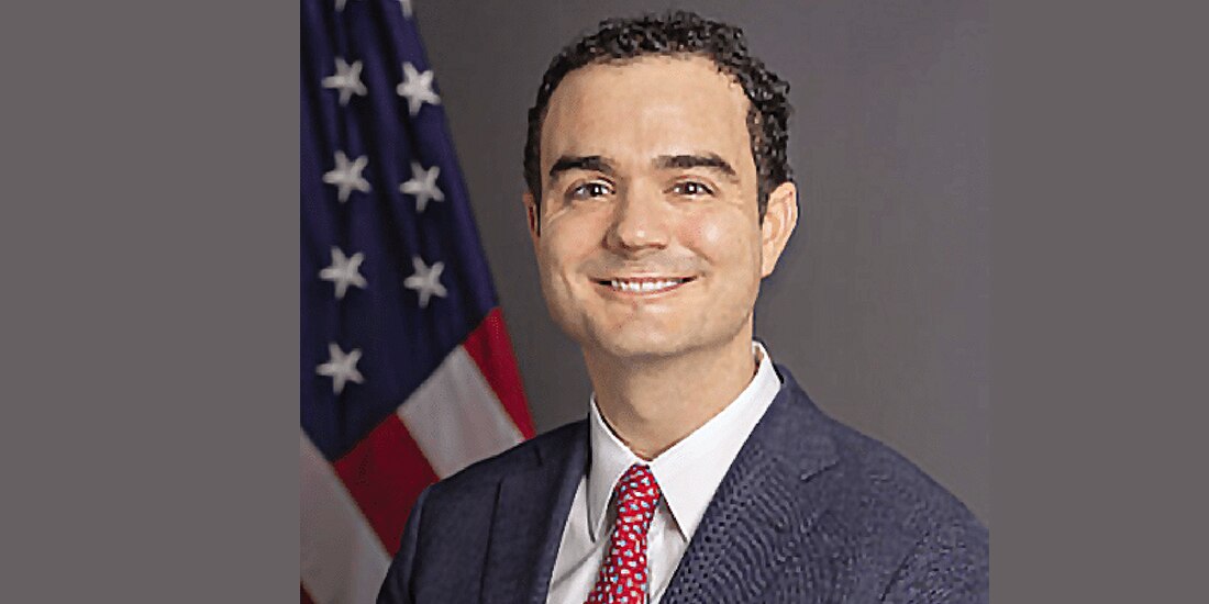 Cartwright Weiland, del Departamento de Estado, en foto de archivo.