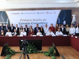 Autoridades estatales y federales acuerdan intensificar la promoción y el financiamiento para las mipymes en territorio.