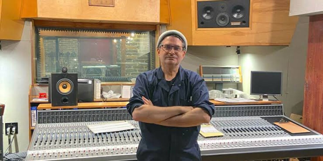 ¿Quién era Steve Albini, productor de Nirvana que murió en su estudio?