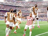 JUGADORES de Estados Unidos celebran el segundo tanto de Balogun