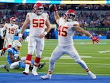 Michael Burton (45), fullback de los Chiefs, después de anotar un touchdown contra los Chargers en el comienzo de la Semana 15 de la NFL, el 16 de diciembre.