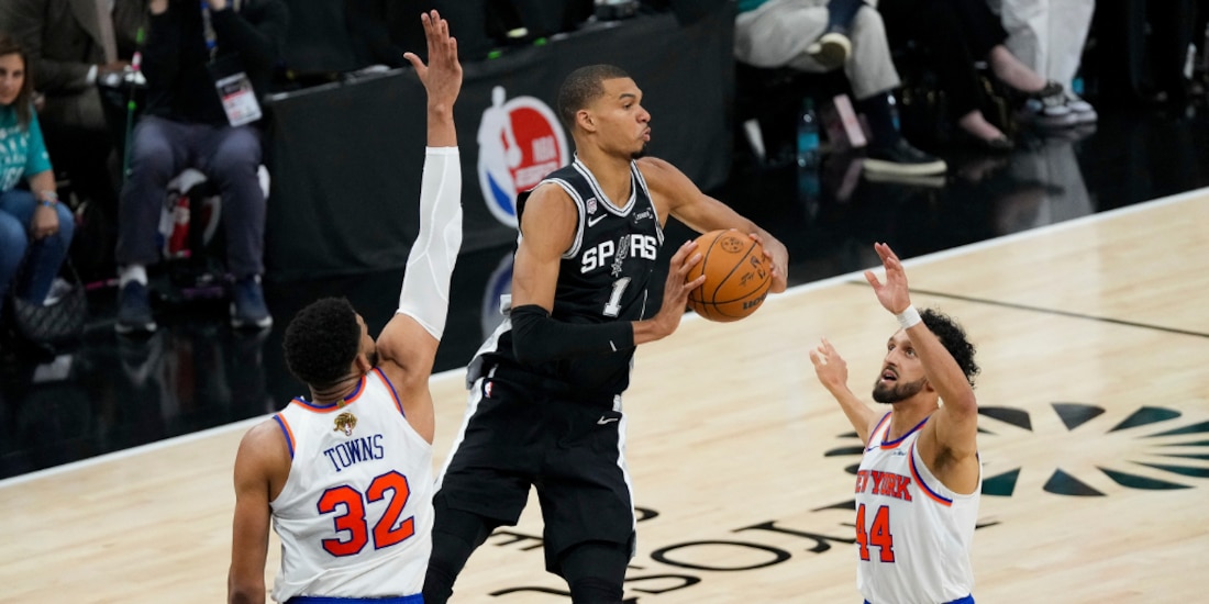 Las Finales de la NBA iniciaron en San Antonio.