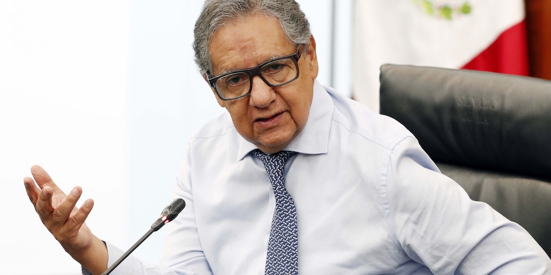 El presidente del Senado, Higinio Martínez Miranda, en conferencia de prensa el 19 de octubre de 2026.