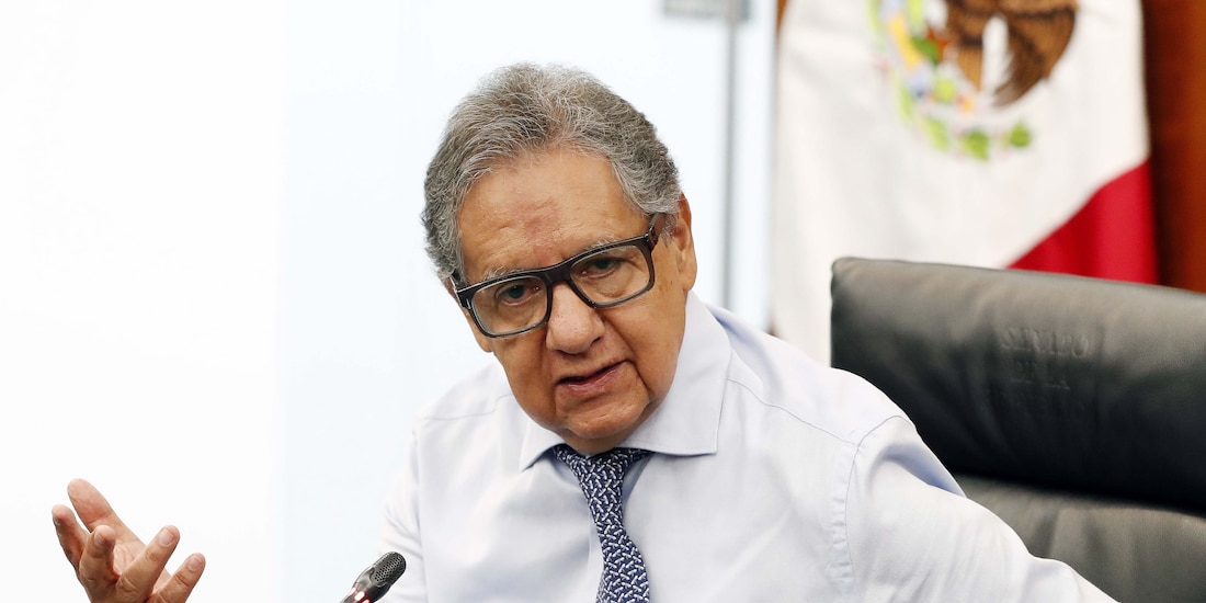 El presidente del Senado, Higinio Martínez Miranda, en conferencia de prensa el 19 de octubre de 2026.