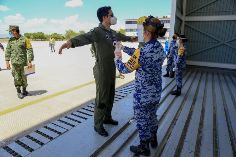 Todos los elementos y hasta el material recibido fue sanitizado.