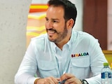 RICARDO VELARDE Cárdenas ya había renunciado a
su cargo público en octubre de 2025,
tras el escándalo y posterior cateo judicial de su negocio, el bar Terraza Valentinos, en Mazatlán,
lugar donde se reportó la desaparición del turista duranguense Carlos Emilio Galván.