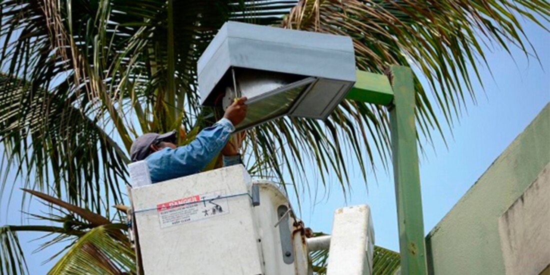 Reparación de Luminarias en la localidad.