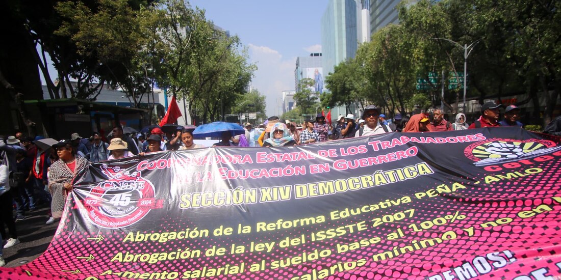 La Secretaría de Gobierno reportó la participación de aproximadamente 35 mil personas en la movilización del 1 de mayo.