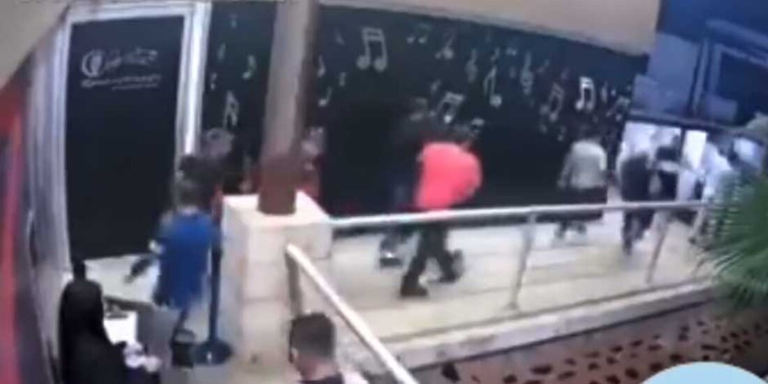 Plagiarios irrumpieron en un antro de Cancún y “levantaron” a un hombre que apareció sin vida