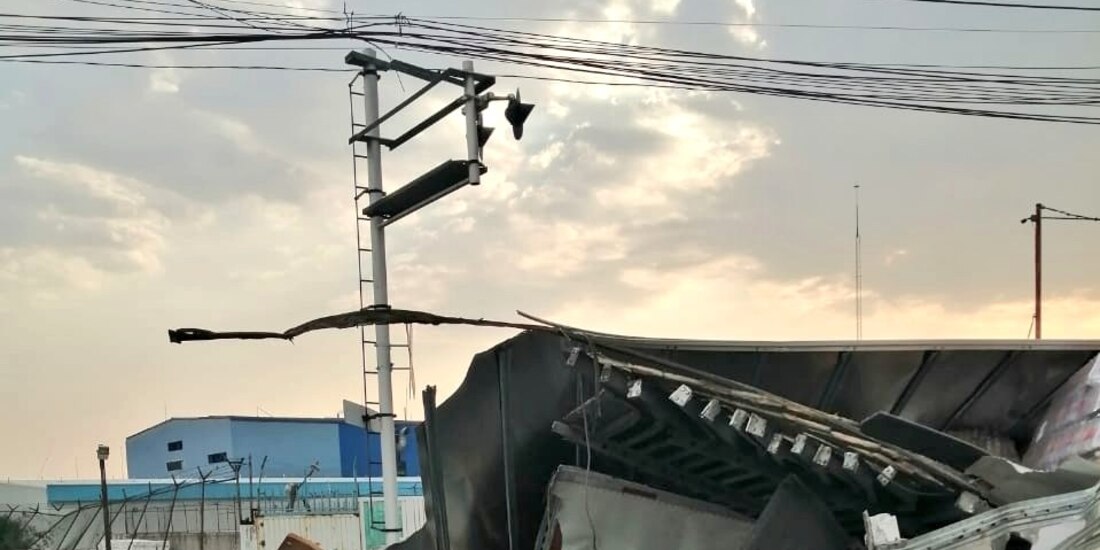 El accidente en Avenida Central, a la altura de Las Américas provocó un considerable tráfico esta tarde