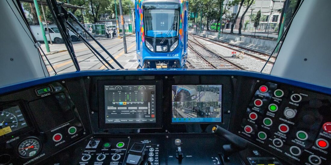 El Tren Ligero estrena unidades que tienen los nombres de pueblos originarios de Xochimilco.