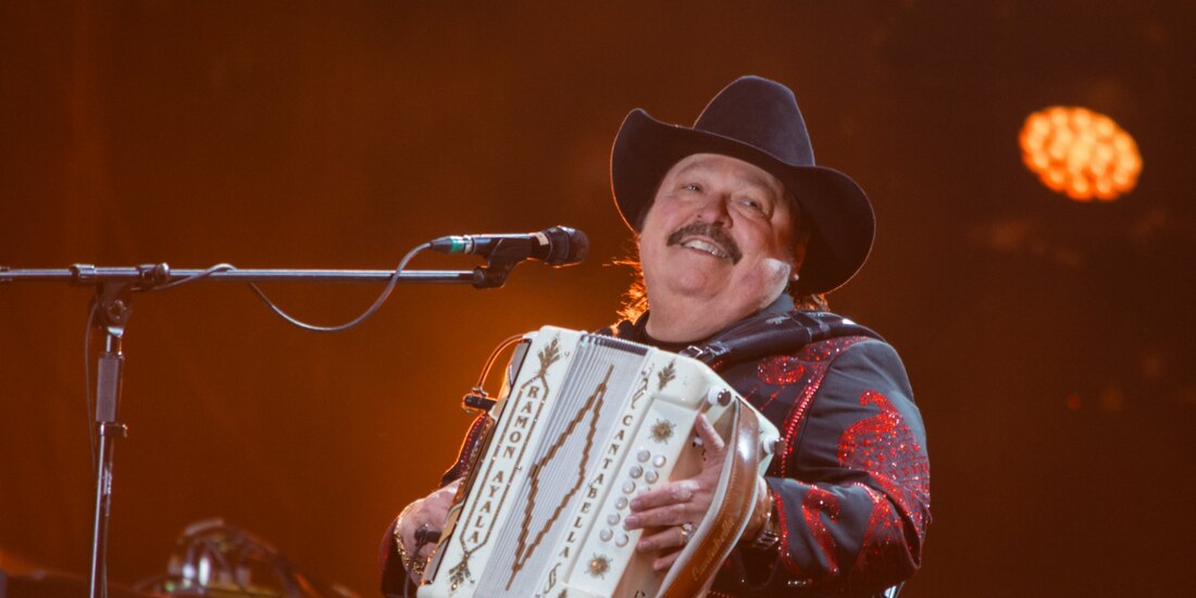 Ramón Ayala durante su presentación en el Festival Arre.